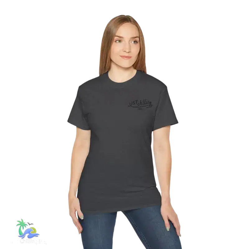 Gray t-shirt.
