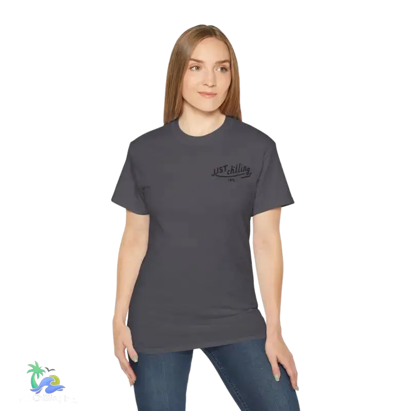 Gray t-shirt on a woman.