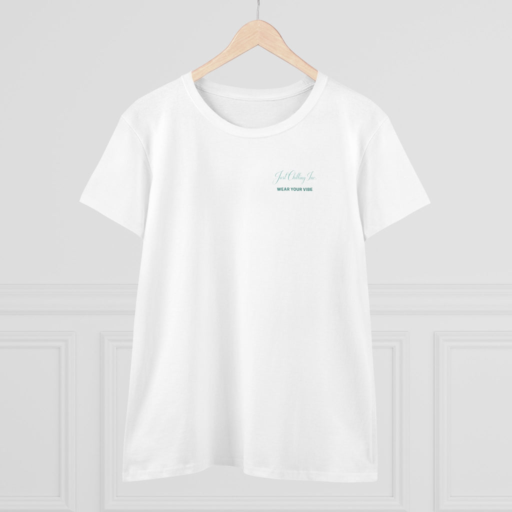 Delaware Just Chilling Tee, Summer Vibes Shirt, Beach Lover Gift, Casual Comfort Top, Vacation Outfit Essential, Fun Graphic T-Shirt