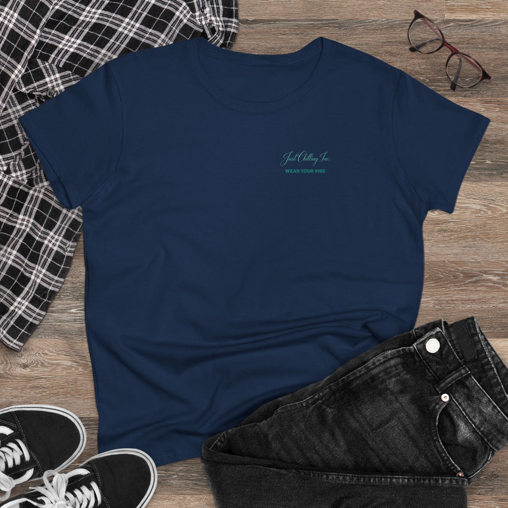 Delaware Just Chilling Tee, Summer Vibes Shirt, Beach Lover Gift, Casual Comfort Top, Vacation Outfit Essential, Fun Graphic T-Shirt