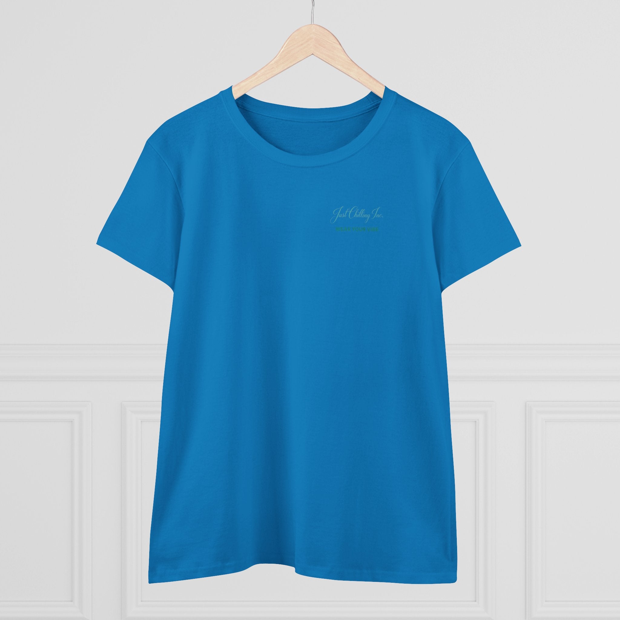 Delaware Just Chilling Tee, Summer Vibes Shirt, Beach Lover Gift, Casual Comfort Top, Vacation Outfit Essential, Fun Graphic T-Shirt