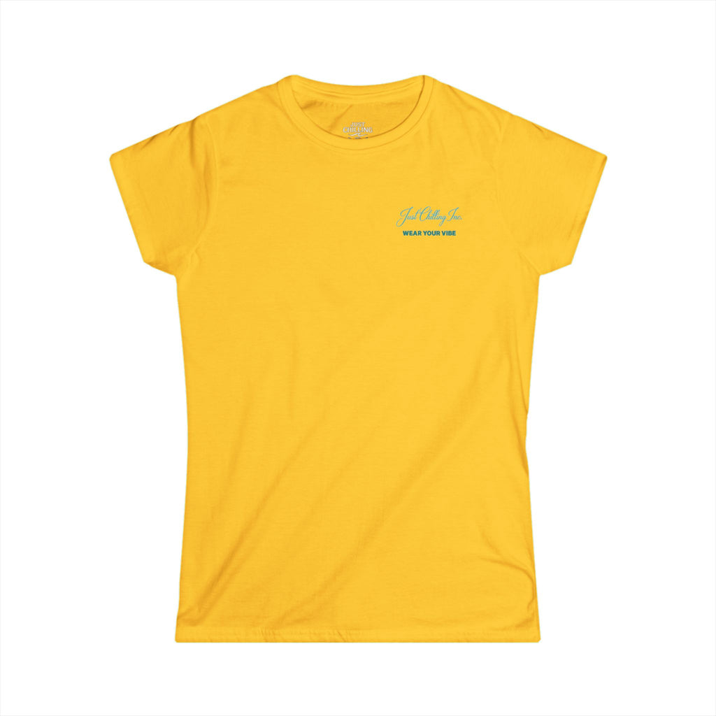 Camiseta Softstyle Mujer: Todo el encanto del otoño