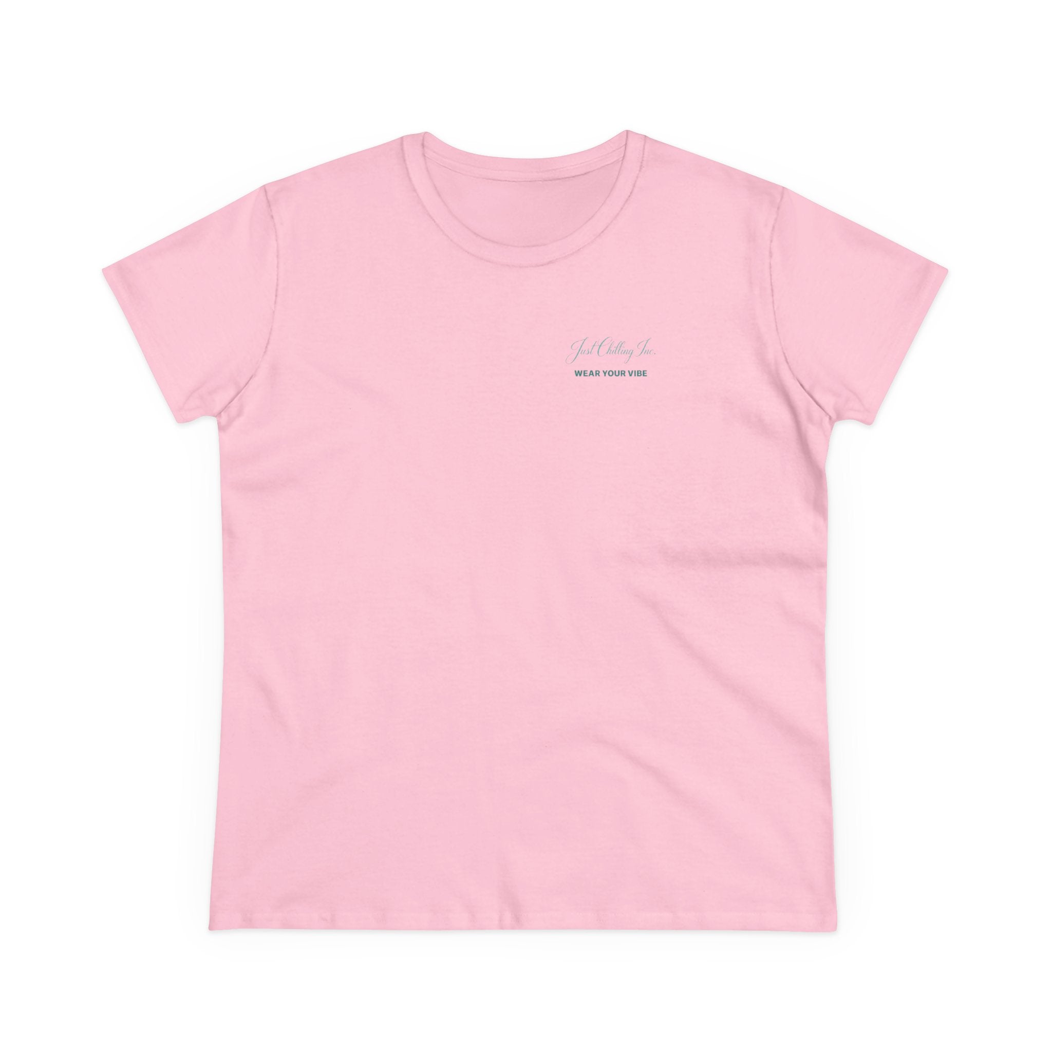 Delaware Just Chilling Tee, Summer Vibes Shirt, Beach Lover Gift, Casual Comfort Top, Vacation Outfit Essential, Fun Graphic T-Shirt
