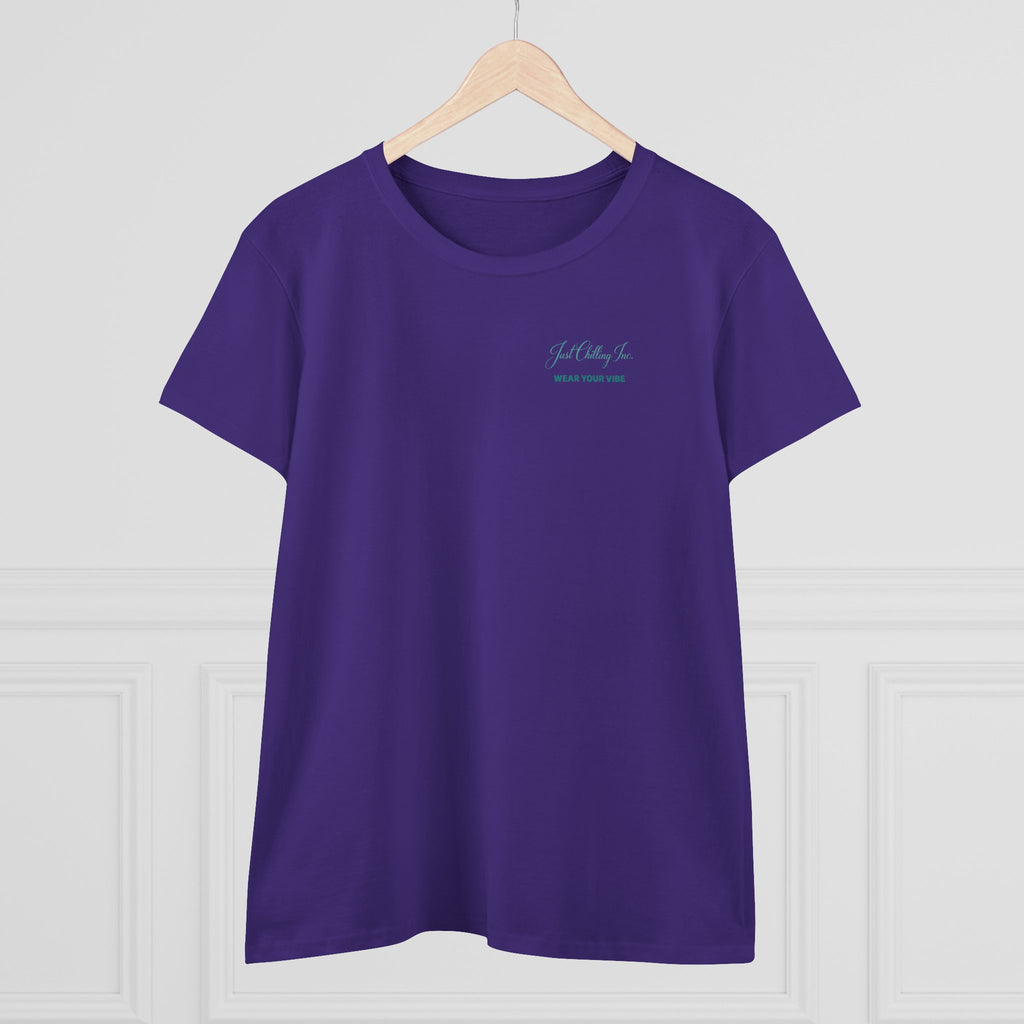 Delaware Just Chilling Tee, Summer Vibes Shirt, Beach Lover Gift, Casual Comfort Top, Vacation Outfit Essential, Fun Graphic T-Shirt