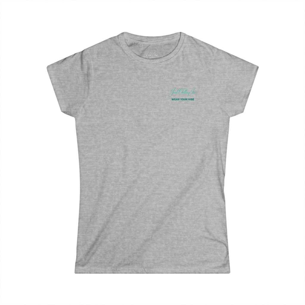 Camiseta Softstyle Mujer: Todo el encanto del otoño