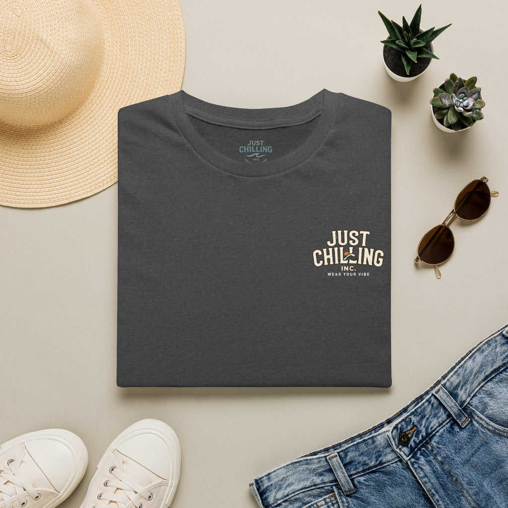 Just Chilling Minimal Tee — Casual Retro 'Just Chilling' T-Shirt