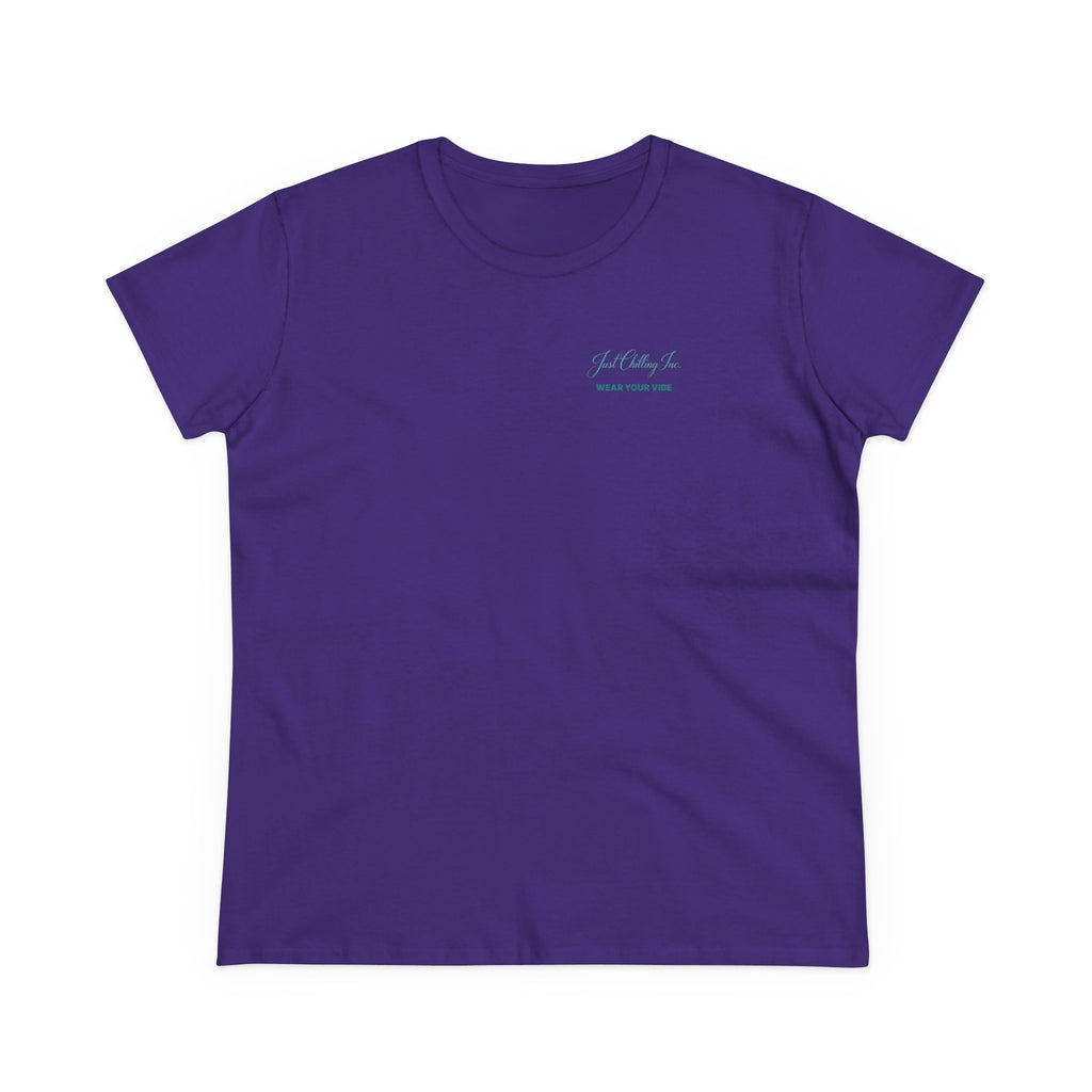 Delaware Just Chilling Tee, Summer Vibes Shirt, Beach Lover Gift, Casual Comfort Top, Vacation Outfit Essential, Fun Graphic T-Shirt