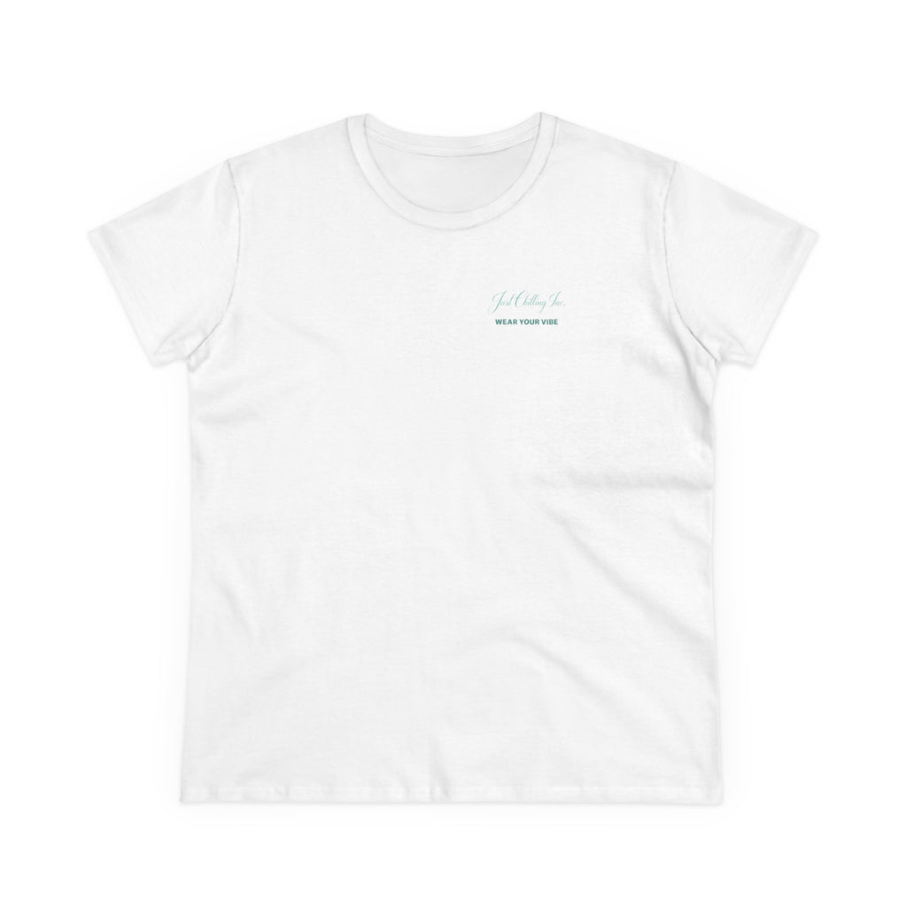 Delaware Just Chilling Tee, Summer Vibes Shirt, Beach Lover Gift, Casual Comfort Top, Vacation Outfit Essential, Fun Graphic T-Shirt