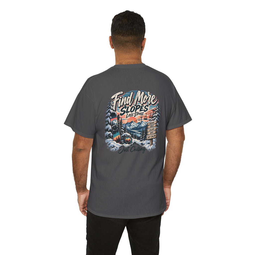 Camiseta Gráfica de Esquí Just Chilling - Encuentra Más Pistas, Menos Estrés