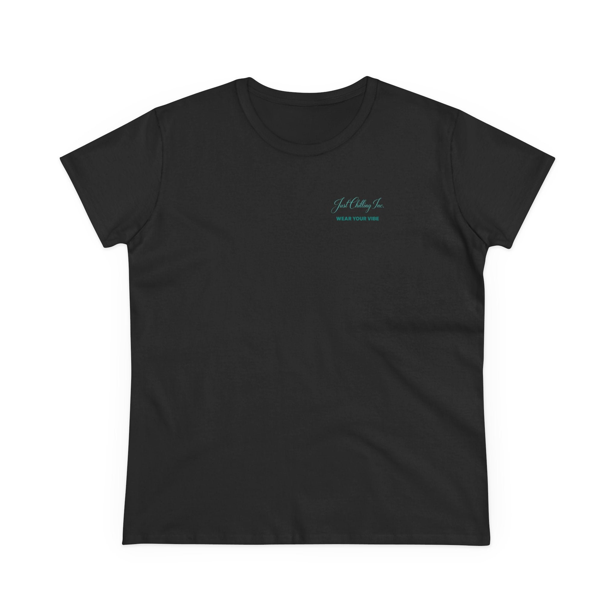 Delaware Just Chilling Tee, Summer Vibes Shirt, Beach Lover Gift, Casual Comfort Top, Vacation Outfit Essential, Fun Graphic T-Shirt